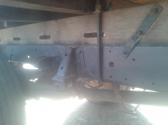 (ร้านรุ่งโรจน์ 082-1057078)ขาย 6 ล้อ ISUZU NKR 110 แรง  เครื่องแน่น แห้ง แรงดีสุดๆ แซสซีสวยๆ ไม่ผุ ไม่ดาม รถสวยเจ้าของเดิมใช้งานประจำ รถวิ่งดีขับดีคับ พร้อมโอนทั่วไทย  พร้อมใช้งาน