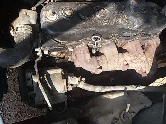 (ร้านรุ่งโรจน์ 082-1057078)ขาย 6 ล้อ ISUZU NKR 110 แรง  เครื่องแน่น แห้ง แรงดีสุดๆ แซสซีสวยๆ ไม่ผุ ไม่ดาม รถสวยเจ้าของเดิมใช้งานประจำ รถวิ่งดีขับดีคับ พร้อมโอนทั่วไทย  พร้อมใช้งาน