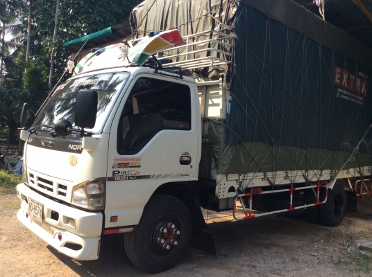 ขายรถบรรทุก 6ล้อ อีซูซุ NQR 175 Euro2