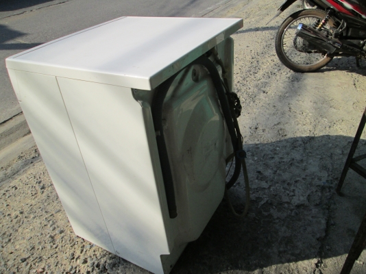 เครื่องเสียไปซ่อมเอา   ขอขายตามนี้ครับ  1800บาทส่งทั่วไทย