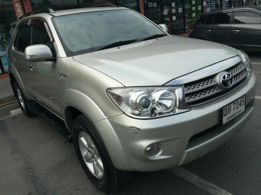 ขายฟอร์จูนเนอร์ สีเทา ปี 2009 เครื่อง 2.7 เบนซิล ออโต้ขับ 2 ขายฟอร์จูนเนอร์ สีเทา ปี 2009 เครื่อง 2.7 เบนซิล ออโต้ขับ 2