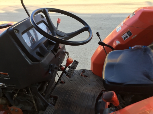 ขายถูกรถไถคูโบต้าL4508DIพร้อมอุปกรณ์สภาพเดิมสวยๆ มีเล่มชุดโอน ขายถูกรถไถคูโบต้าL4508DIพร้อมอุปกรณ์สภาพเดิมสวยๆ มีเล่มชุดโอน