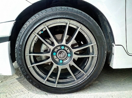 ขาย honda jazz สีขาว