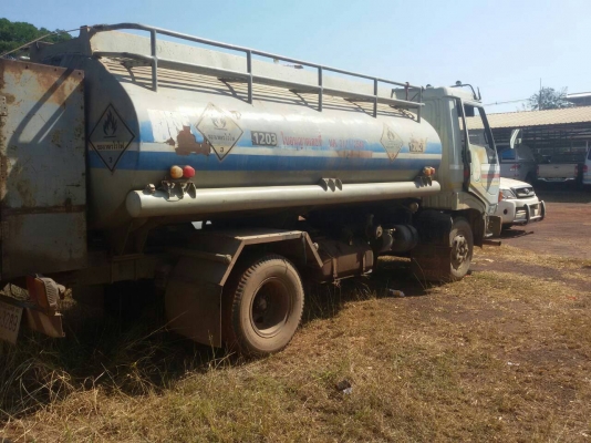 ^**ราคาใหม่ 365,000บ.นะครับ**^หกล้อ ฮีโน้ Km777หัวFc บรรทุกน้ำมัน ถัง7,000ลิตร อุปกรณ์ครบ^**ทำเป็นรถน้ำเหมาะเลย**^ครับ เอกสารทะเบียนพร้อมโอน&hellip;ได้ทุกจังหวัด&hellip;เด้อคร๊าบ