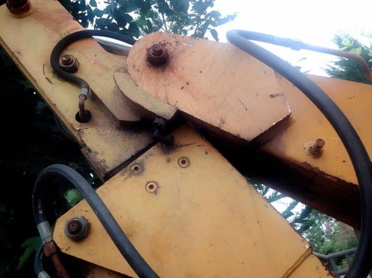 **379,000 บ.ต่อรอง** ขายรถตักหน้า-ขุดหลัง BACKHOE LOADERS FOREDIL รุ่น 40.13C สภาพสวยๆเดิมๆบาง เครื่องเดิม เกียร์ เกียร์เดิม ปั้มเดิมๆ เครื่องสตาร์ทไม่ติดครับ จอดนาน แขนสวยไม่ปะ อุปกรณ์ครบ บอดี้เดิม สีสันเดิม เก๋งสวยไม่บุบ ยางเดิม สภาพยังดีครับ เช็คหน่อ **379,000 บ.ต่อรอง** ขายรถตักหน้า-ขุดหลัง BACKHOE LOADERS FOREDIL รุ่น 40.13C สภาพสวยๆเดิมๆบาง เครื่องเดิม เกียร์ เกียร์เดิม ปั้มเดิมๆ เครื่องสตาร์ทไม่ติดครับ จอดนาน แขนสวยไม่ปะ อุปกรณ์ครบ บอดี้เดิม สีสันเดิม เก๋งสวยไม่บุบ ยางเดิม สภาพยังดีครับ เช็คหน่อ