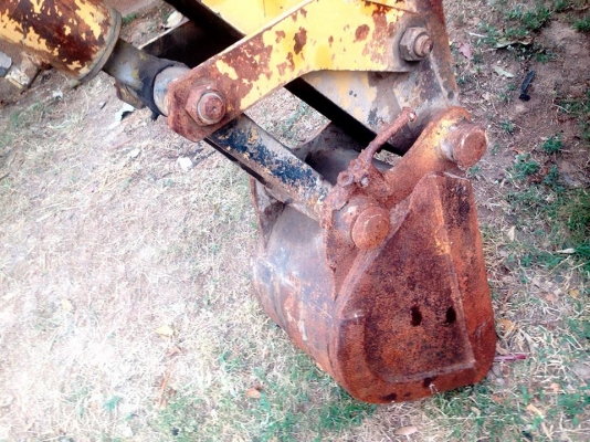 **379,000 บ.ต่อรอง** ขายรถตักหน้า-ขุดหลัง BACKHOE LOADERS FOREDIL รุ่น 40.13C สภาพสวยๆเดิมๆบาง เครื่องเดิม เกียร์ เกียร์เดิม ปั้มเดิมๆ เครื่องสตาร์ทไม่ติดครับ จอดนาน แขนสวยไม่ปะ อุปกรณ์ครบ บอดี้เดิม สีสันเดิม เก๋งสวยไม่บุบ ยางเดิม สภาพยังดีครับ เช็คหน่อ **379,000 บ.ต่อรอง** ขายรถตักหน้า-ขุดหลัง BACKHOE LOADERS FOREDIL รุ่น 40.13C สภาพสวยๆเดิมๆบาง เครื่องเดิม เกียร์ เกียร์เดิม ปั้มเดิมๆ เครื่องสตาร์ทไม่ติดครับ จอดนาน แขนสวยไม่ปะ อุปกรณ์ครบ บอดี้เดิม สีสันเดิม เก๋งสวยไม่บุบ ยางเดิม สภาพยังดีครับ เช็คหน่อ