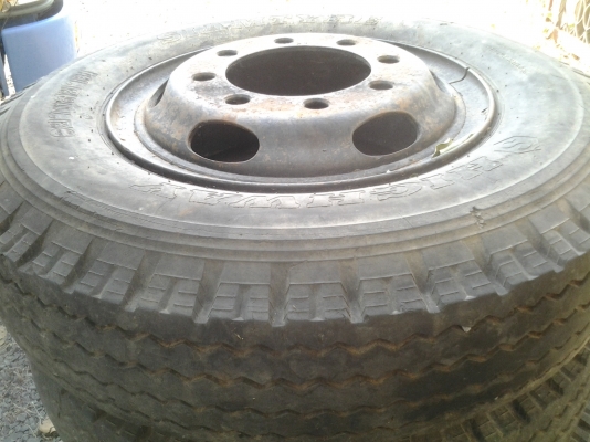 ขายตามสภาพยางสภาพพอใช้4เส้นพร้อมกะทะราคาถูกขอบ20-900 ขายตามสภาพยางสภาพพอใช้4เส้นพร้อมกะทะราคาถูกขอบ20-900