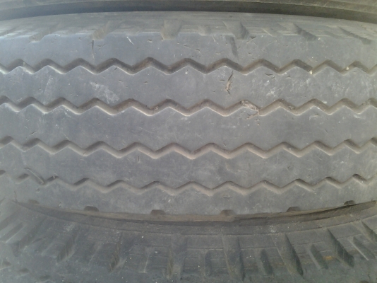 ขายตามสภาพยางสภาพพอใช้4เส้นพร้อมกะทะราคาถูกขอบ20-900 ขายตามสภาพยางสภาพพอใช้4เส้นพร้อมกะทะราคาถูกขอบ20-900