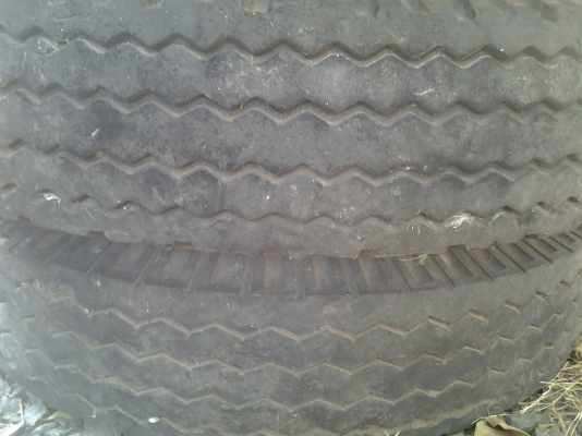 ขายตามสภาพยางสภาพพอใช้4เส้นพร้อมกะทะราคาถูกขอบ20-900 ขายตามสภาพยางสภาพพอใช้4เส้นพร้อมกะทะราคาถูกขอบ20-900