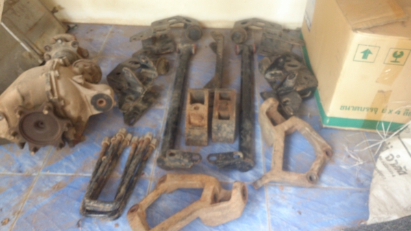 ขาย ชุดยก 4 นิ้ว toyota sport cruiser  ยี่ห้อ Procomp state2 + เฟืองหน้า-หลัง 8/39