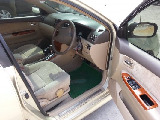 ขายรถสวยพร้อมใช้งานเครื่องช่วงล่างดีเอกสารครบพร้อมโอน