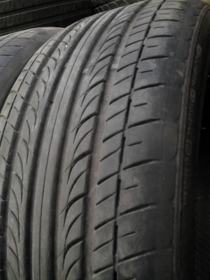 215/55R17 DEESTONE VINCENTE  ปี2012 มี 2 เส้น  TEL.081-427-3941