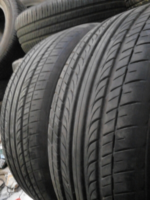 215/55R17 DEESTONE VINCENTE  ปี2012 มี 2 เส้น  TEL.081-427-3941