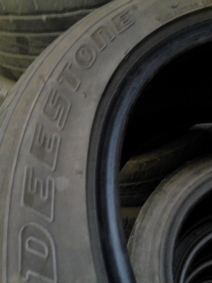 215/55R17 DEESTONE VINCENTE  ปี2012 มี 2 เส้น  TEL.081-427-3941