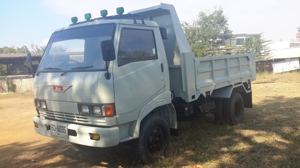 รถบรรทุก 6 ล้อ HINO FC171A เครื่อง H07C  185 แรงม้า ราคา 520,000 -.