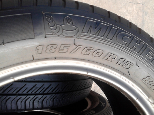 185/60R15  MICHELIN ENERGY XM1 ชุด 4 เส้น    TEL.081-427-3941