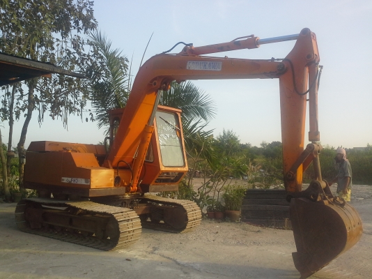 ขายรถแม็กโค    FURUKAWA   FH 31S  รถนำเข้า ยังไม่เคยใช้งานในไทย  ขายราคาถูกมาก  เครื่องดี ปั้มแรง  ทำงานไว  รถพร้อมใช้งานสภาพเดิมๆๆทุกอย่าง  เท่า PC  60  อะไหล่ไม่มีปัญหา  มีทุกตัวในไทยรับร