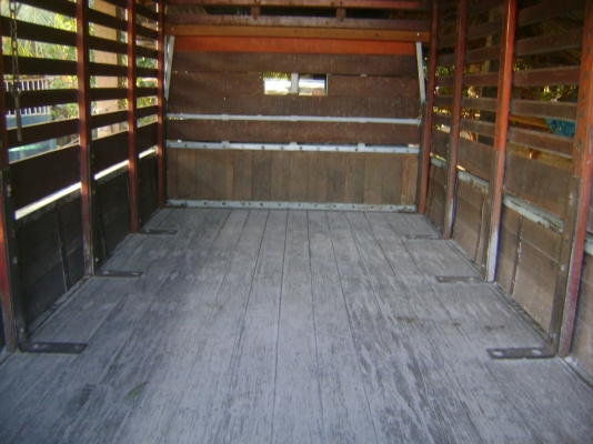 อีชูชุเครื่อง 110/120 แรง ทะเบียนเต็มพร้อมบรรทุก ราคา 430,000 บาท