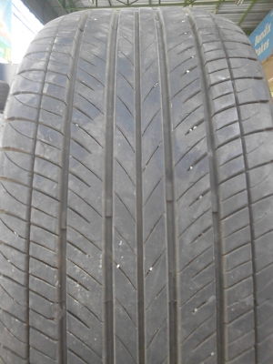 215/45R17 MAXXIS ปี 2013 ( 4513 ) มี 1 เส้น  TEL.081-427-3941