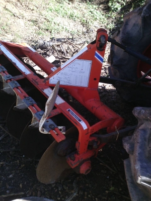 รถไถคูโบต้า L  4708 ปี 57 อุปกรณ์ครบ 3 อย่าง ดันหน้า ผานหลัง โรตาลี