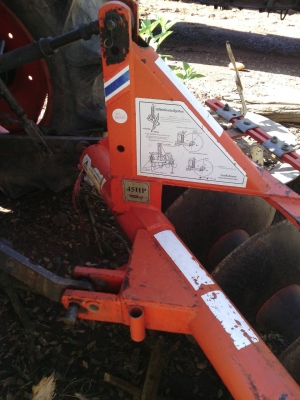 รถไถคูโบต้า L  4708 ปี 57 อุปกรณ์ครบ 3 อย่าง ดันหน้า ผานหลัง โรตาลี