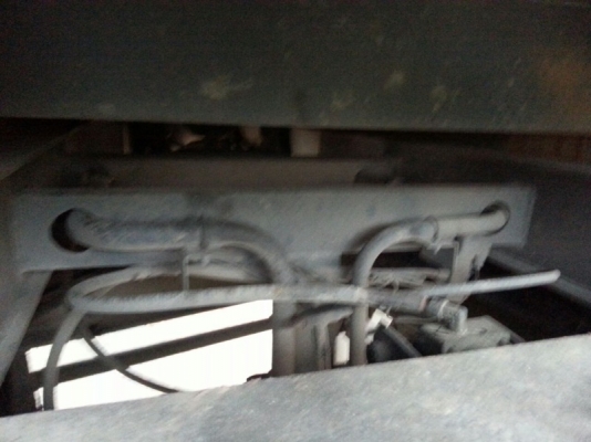 รถอีซูซุ 10 ล้อดั้ม 320 แรงม้า. ปี 51  ( ขายแม่ , ลูก. )  สนใจติดต่อ  081 - 6079515