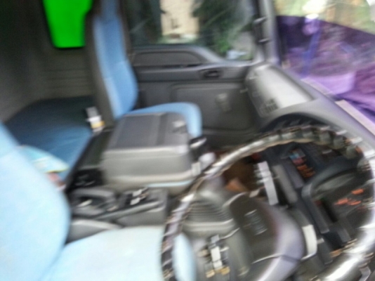 รถอีซูซุ 10 ล้อดั้ม 320 แรงม้า. ปี 51  ( ขายแม่ , ลูก. )  สนใจติดต่อ  081 - 6079515