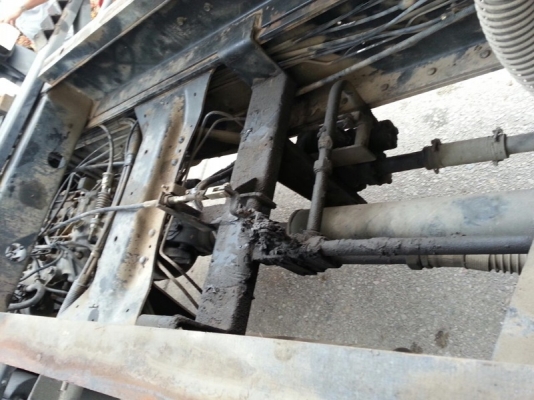 รถอีซูซุ 10 ล้อดั้ม 320 แรงม้า. ปี 51  ( ขายแม่ , ลูก. )  สนใจติดต่อ  081 - 6079515