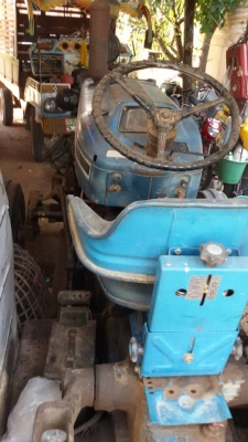 ขายรถไถฟร์อด อุปกรณ์ดันหน้า ผานหลัง เครื่องดี ช่วงล่างดี ทำงานคล่อง สภาพพร้อมใช้งาน โทร090-8588220คุณนะ ID:narong498 หรือwww.truck.in.th/498 หรือFB:ณรงค์ ซื้อขายรถมือสอง(เว็บไซต์ส่วนตัว)