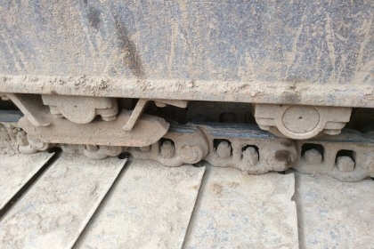 ขายรถแบคโฮ KOMATSU. PC 200-5 s/n 6x,xxx  คอนโทลสั้น, ตัวเดินจีบ