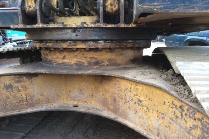 ขายรถแบคโฮ KOMATSU. PC 200-5 s/n 6x,xxx  คอนโทลสั้น, ตัวเดินจีบ