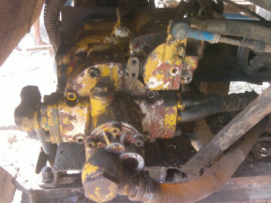 ขายรถเกี่ยวข้าว