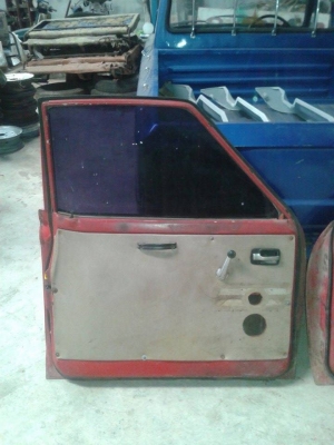 ขายประตู่ดัทสัน 620 รุ่นไม่มีมีหู้ช้างครับผม