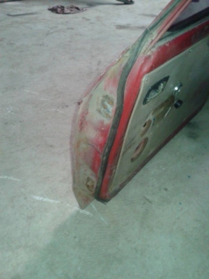 ขายประตู่ดัทสัน 620 รุ่นไม่มีมีหู้ช้างครับผม