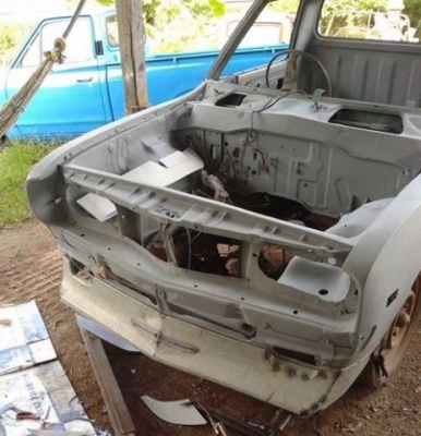 ขายลิ้นหน้าเเต่ง ดัทสัน620 งานเหล็กครับมีรูปตอนใส่ให้ดูด้วยครับ