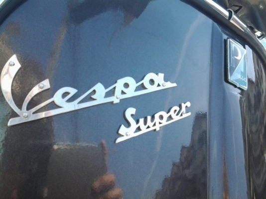 ขาย vespa super สวยๆ สีใหม่ ของใหม่ รถ no book เครื่อง อินเดีย 4 เกีย รถพร้อมใช้งานครับ ราคา 47,000 บาท สนใจติดต่อ 0826336557 โป้งครับ ราคาต่อรองได้ครับ รับเทรินทุกรุ่นครับ.