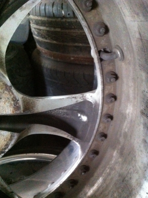 ล้อjapan3ชิ้น(จบในเดือนนี้แถมยางติดไป4เส้น)