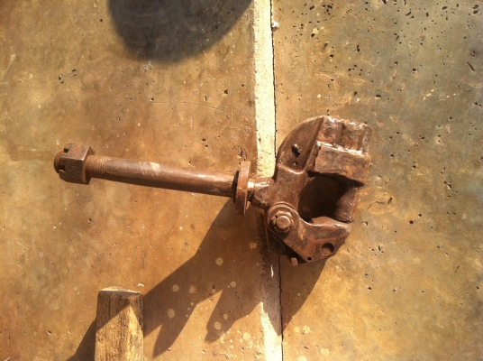 ที่ลากพ่วง อันใหญ่ๆ พร้อมใช้