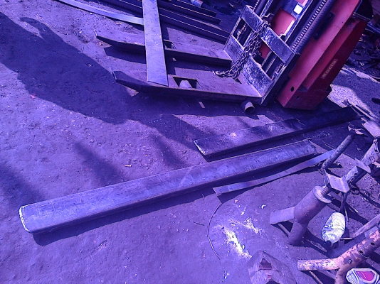 ขายปลอกงา รถฟอร์คลิฟยก 2.5ตันและ3ตัน ยาว 2เมตร