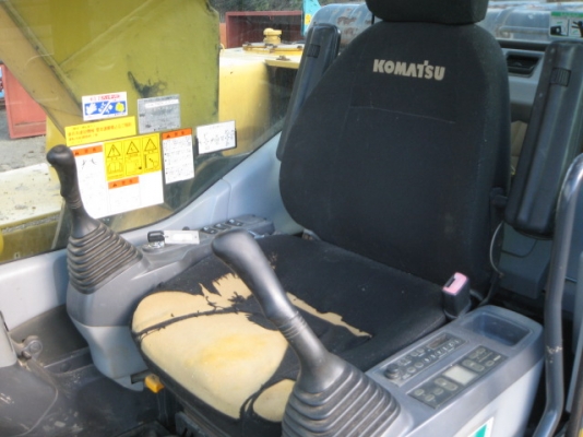 รถขุด Komatsu PC200LC-7 #201182  แทร็ก 80 ซม. สต็อกเราที่ญี่ปุ่น สนใจโทร. 080-6565422 (หนิง)