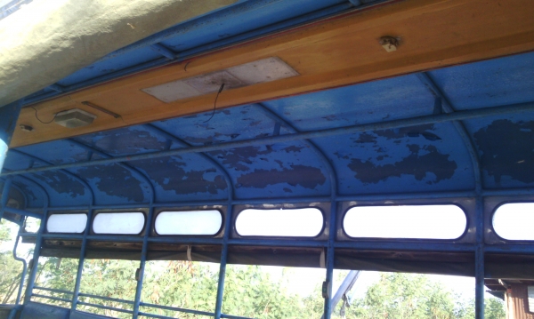 หลังคาโดยสาร  ถอดลงจากNKR  110  สวยพร้อมเบาะครบ