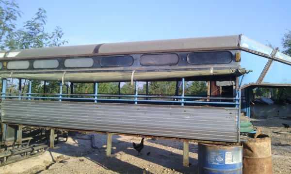 หลังคาโดยสาร  ถอดลงจากNKR  110  สวยพร้อมเบาะครบ