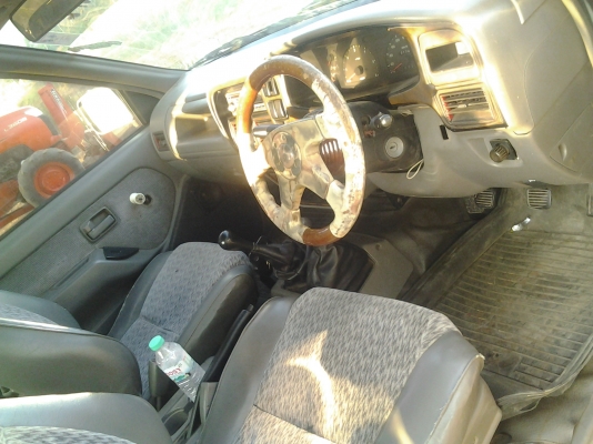 ISUZU DRAGON EYE 2.8 โฟถอดแล้วจร้า ปี 41 ภาษีเต็ม สีพอใช้ได้บางดี ISUZU DRAGON EYE 2.8 โฟถอดแล้วจร้า ปี 41 ภาษีเต็ม สีพอใช้ได้บางดี