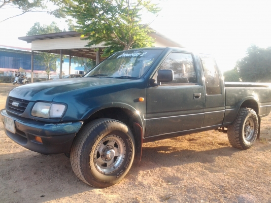 ISUZU DRAGON EYE 2.8 โฟถอดแล้วจร้า ปี 41 ภาษีเต็ม สีพอใช้ได้บางดี ISUZU DRAGON EYE 2.8 โฟถอดแล้วจร้า ปี 41 ภาษีเต็ม สีพอใช้ได้บางดี