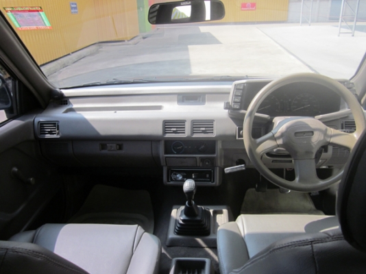 ISUZU CAMEO สภาพดี รถสวยพร้อมใช้ ISUZU CAMEO สภาพดี รถสวยพร้อมใช้