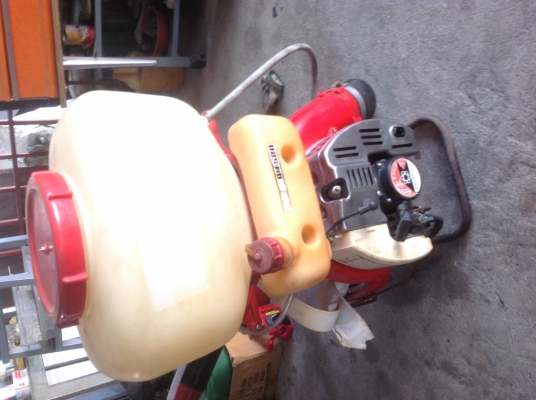 เครื่องพ่นยา