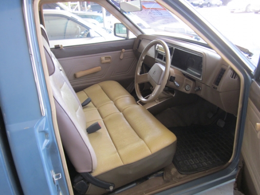 ISUZU KBZ สภาพเดิมๆ พร้อมใช้ สวยที่สุดในรุ่น ISUZU KBZ สภาพเดิมๆ พร้อมใช้ สวยที่สุดในรุ่น