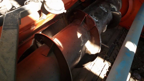 ขายรถเกี่ยวข้าว CD 60 ด่วน ไม่มีคนขับ ขายรถเกี่ยวข้าว CD 60 ด่วน ไม่มีคนขับ