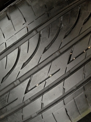 - ขายยาง 225/55/16