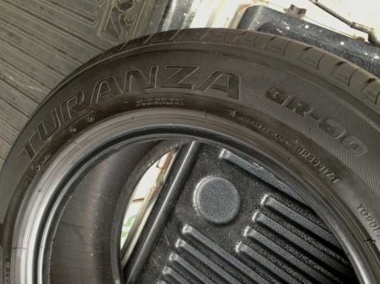 - ขายยาง 225/55/16